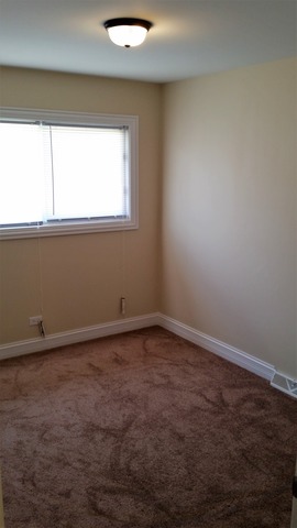9515 S Lowe Ave, Chicago, IL 60628 photo 10