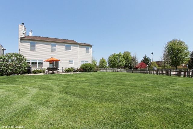 1927 Ridgemore Dr, Bartlett, IL 60103 photo 25
