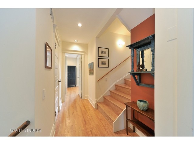 5339 N Wayne Ave, Chicago, IL 60640 photo 11