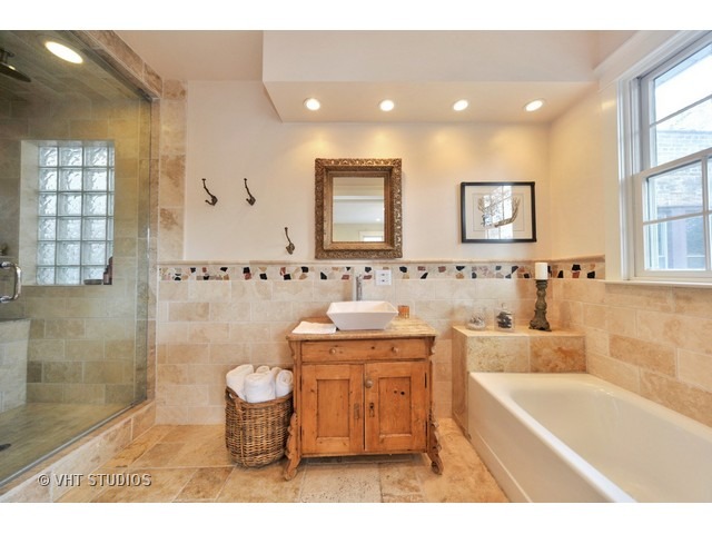5339 N Wayne Ave, Chicago, IL 60640 photo 13