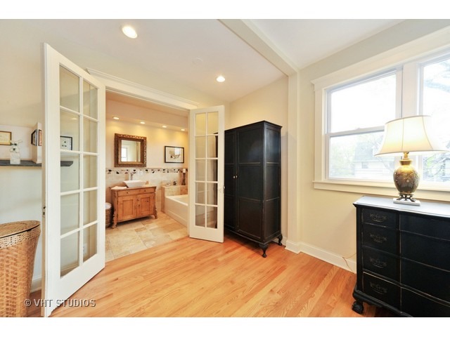 5339 N Wayne Ave, Chicago, IL 60640 photo 14