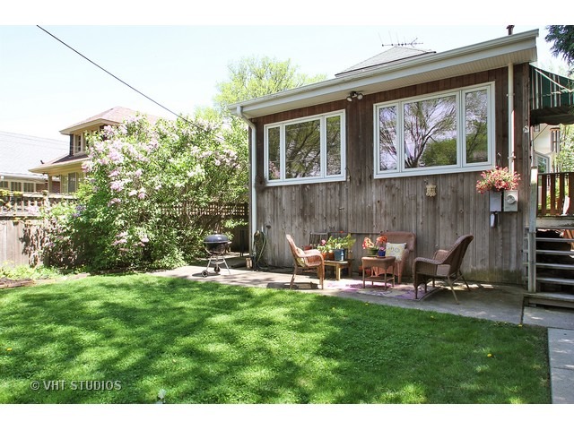 2204 Ewing Ave, Evanston, IL 60201 photo 14
