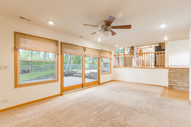 518 Harbor Ter, Bartlett, IL 60103 photo 11