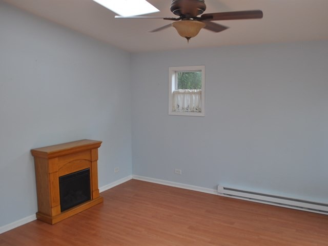 111 Harding St, Elgin, IL 60123 photo 9