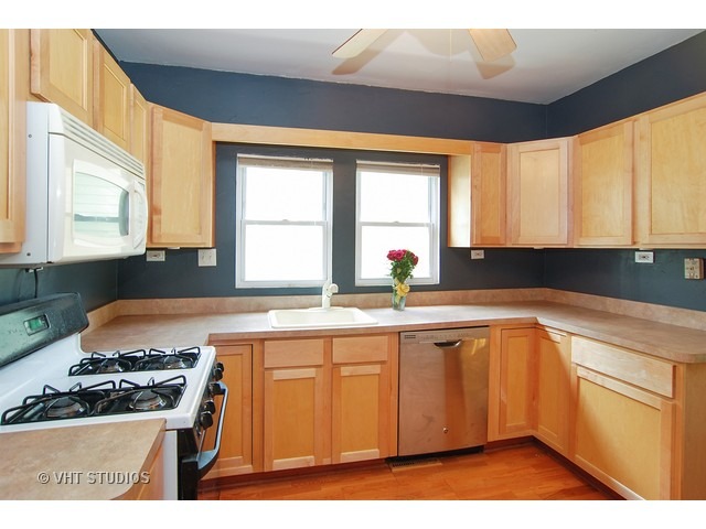 3834 Harrison Ave, Brookfield, IL 60513 photo 3