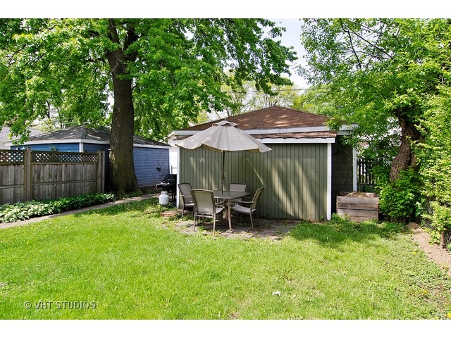 3834 Harrison Ave, Brookfield, IL 60513 photo 10