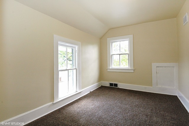 224 Perry St, Elgin, IL 60123 photo 7
