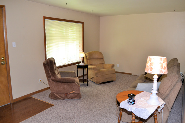 17622 Walter St, Lansing, IL 60438 photo 6