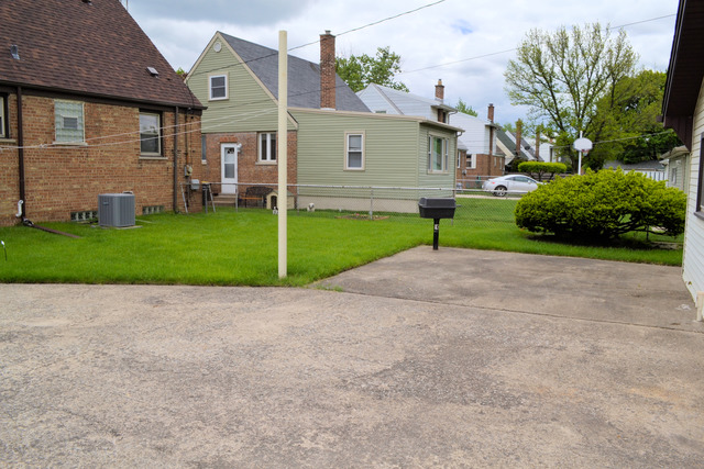 17622 Walter St, Lansing, IL 60438 photo 13