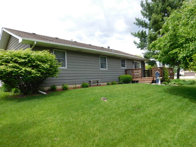 906 Edgelawn Dr, Plano, IL 60545 photo 22