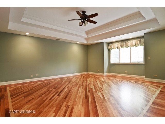 446 N Maple Ave, Elmhurst, IL 60126 photo 12