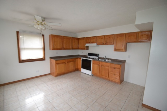 1185 Bode Rd, Elgin, IL 60120 photo 24