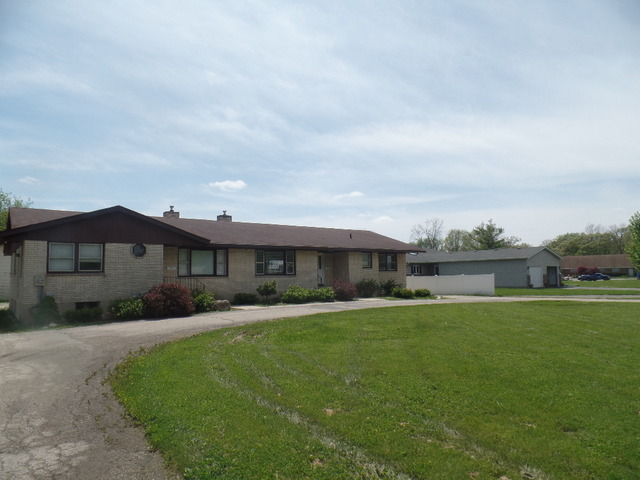 1185 Bode Rd, Elgin, IL 60120 photo 3