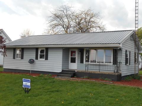 804 W Main St, Sublette, IL 61367 photo 1