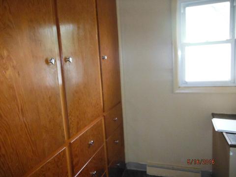 315 E 3rd St, Spring Valley, IL 61362 photo 7