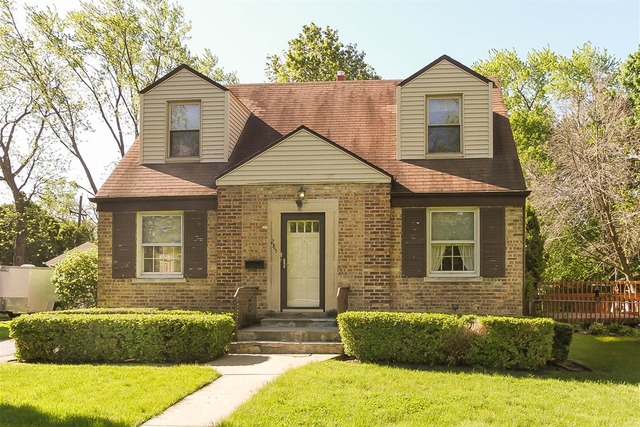 285 Harvey Ave, Des Plaines, IL 60016 photo 1