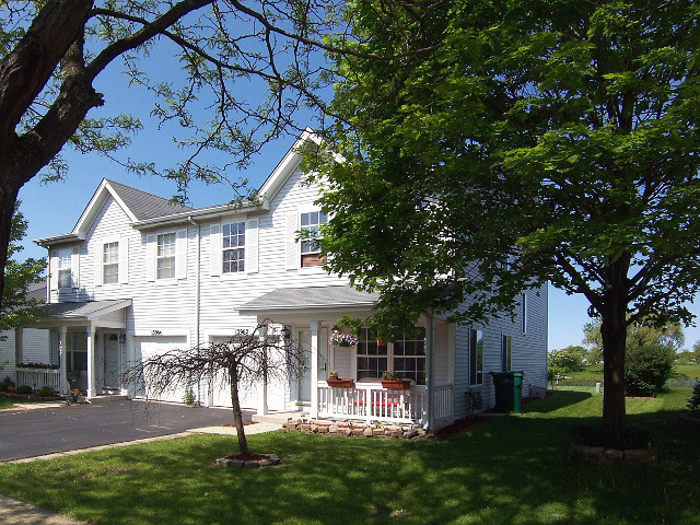 13962 Edgewater Ct, Plainfield, IL 60544 photo 2