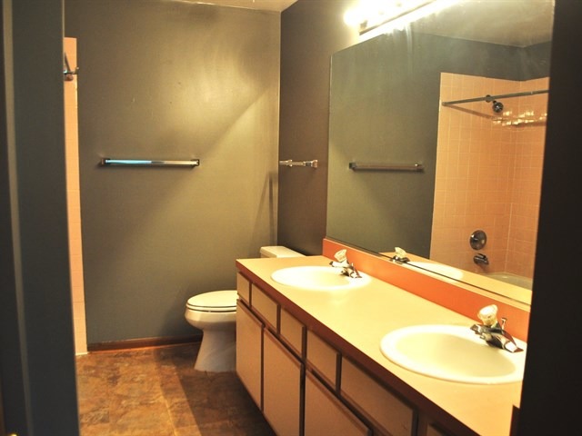 1274 Christopher Ct #1274, Elgin, IL 60120 photo 7