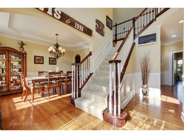 12932 Northland Dr, Plainfield, IL 60585 photo 2