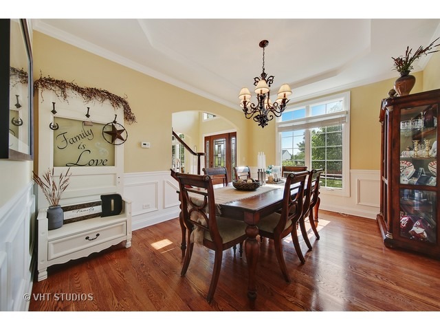 12932 Northland Dr, Plainfield, IL 60585 photo 3