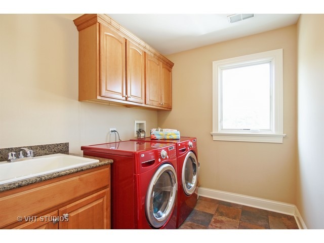 524 Spring St, Roselle, IL 60172 photo 21