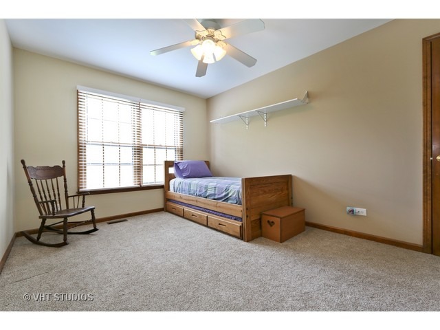 103 Danada Dr, Wheaton, IL 60189 photo 16
