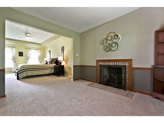 103 Danada Dr, Wheaton, IL 60189 photo 13