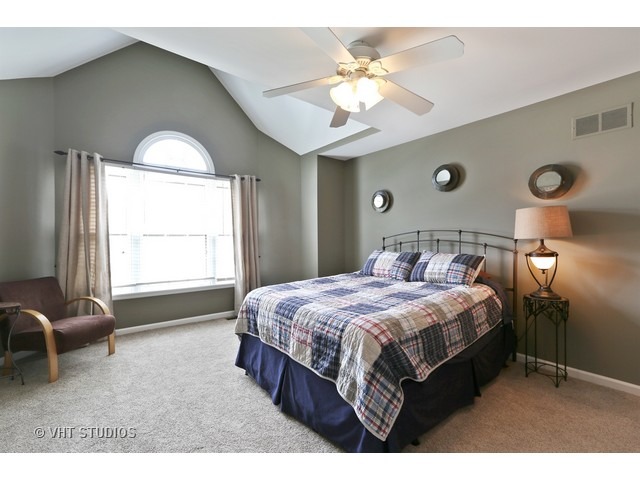 103 Danada Dr, Wheaton, IL 60189 photo 17
