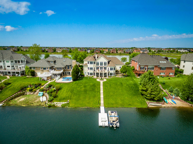22659 Marina Dr, Plainfield, IL 60585 photo 4