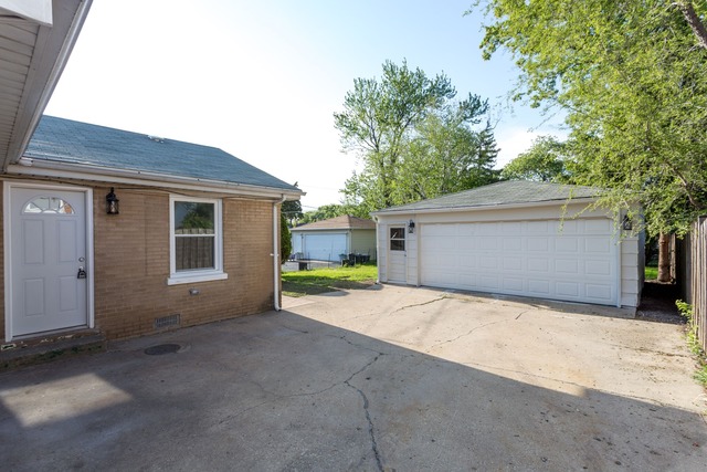 5824 Huron St, Berkeley, IL 60163 photo 17