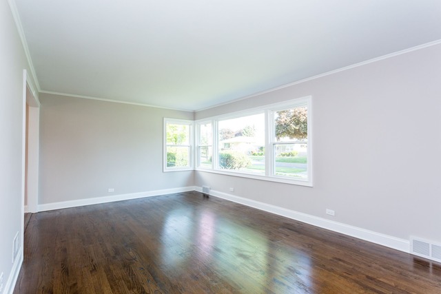 5824 Huron St, Berkeley, IL 60163 photo 4
