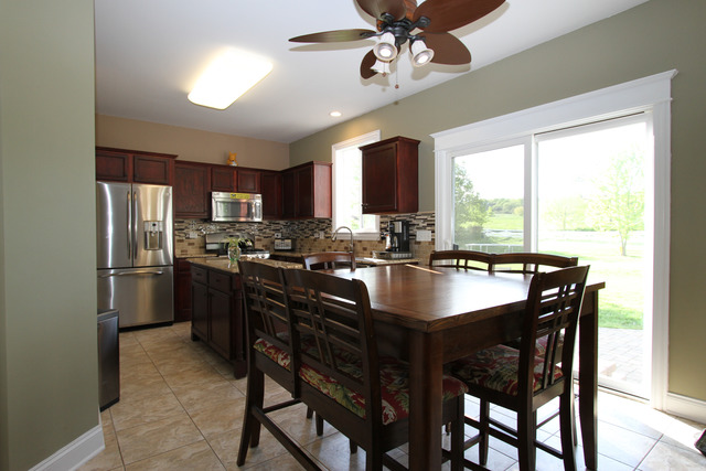 6312 Midleton Ln, Mchenry, IL 60050 photo 8
