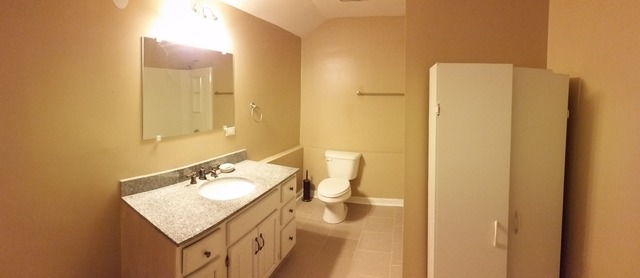 579 E Galena Blvd, Aurora, IL 60505 photo 3