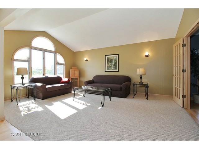 19626 Everett Ln, Mokena, IL 60448 photo 2