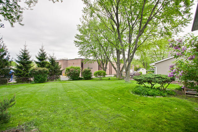 1355 Meyer Rd, Hoffman Estates, IL 60169 photo 25