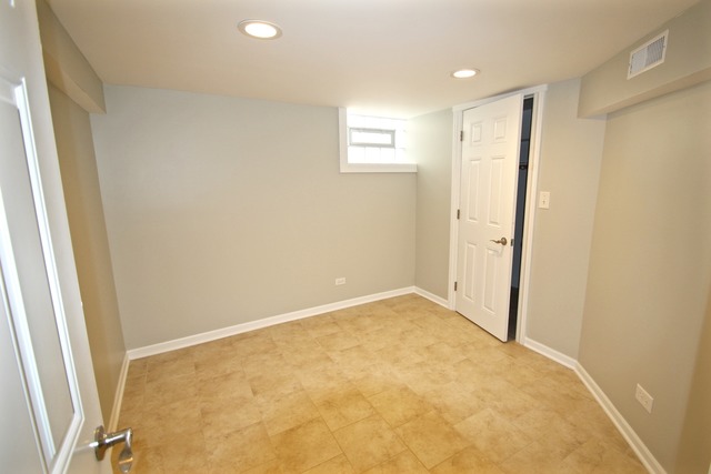 9409 S Justine St, Chicago, IL 60620 photo 22