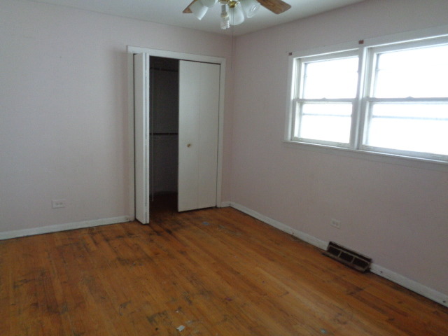 5441 S 73rd Ave, Summit, IL 60501 photo 4