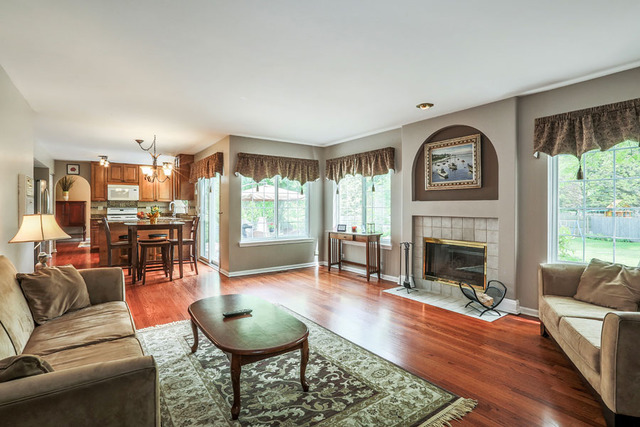 1816 Rampart Ct, Naperville, IL 60565 photo 12