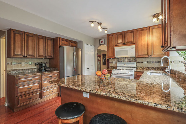1816 Rampart Ct, Naperville, IL 60565 photo 8