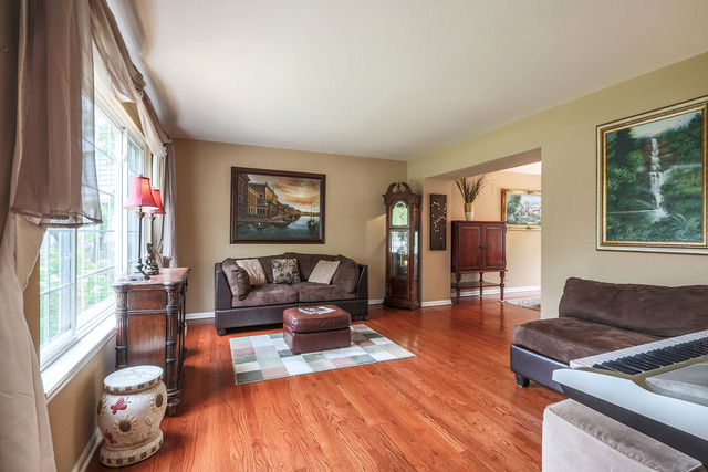 1816 Rampart Ct, Naperville, IL 60565 photo 3