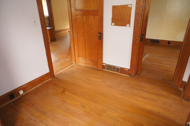 607 Hinman St, Aurora, IL 60505 photo 10