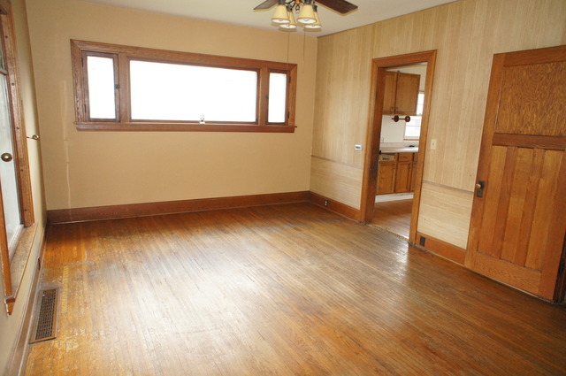 607 Hinman St, Aurora, IL 60505 photo 5