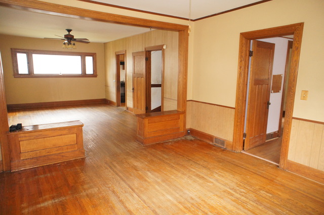 607 Hinman St, Aurora, IL 60505 photo 8