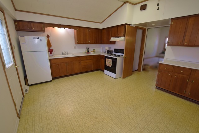 1761 Gary Ave, Aurora, IL 60505 photo 6