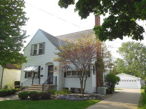 2825 6th St, Peru, IL 61354 photo 1