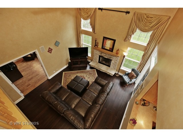 1190 White Chapel Ln, Algonquin, IL 60102 photo 9