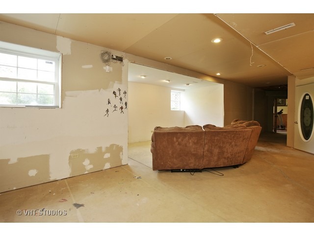 1190 White Chapel Ln, Algonquin, IL 60102 photo 13
