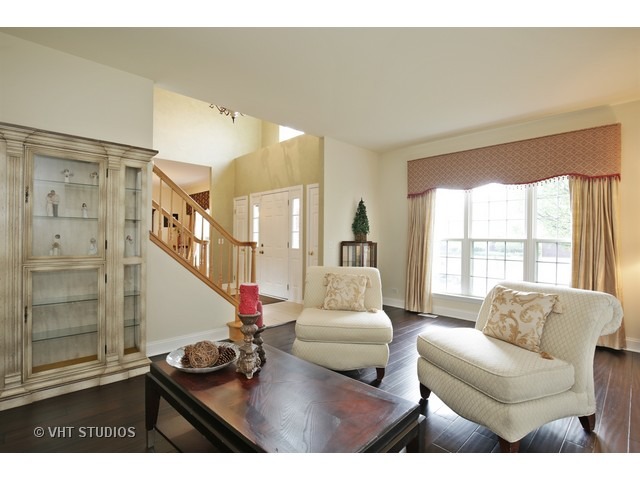 1190 White Chapel Ln, Algonquin, IL 60102 photo 4