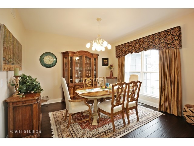 1190 White Chapel Ln, Algonquin, IL 60102 photo 8