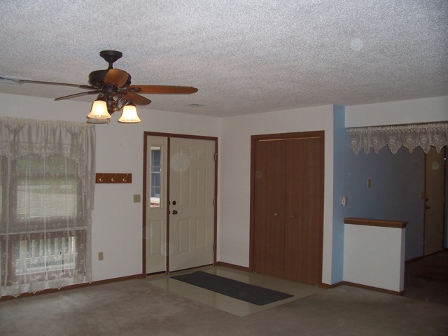 1036 Myra Ct, Morris, IL 60450 photo 7